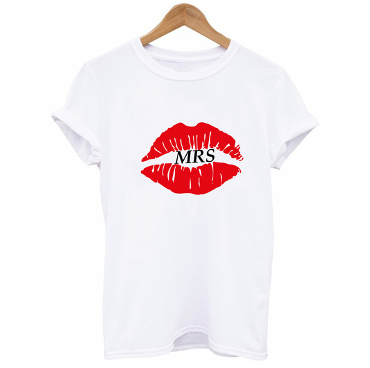 Red Lips Mrs T-shirt
